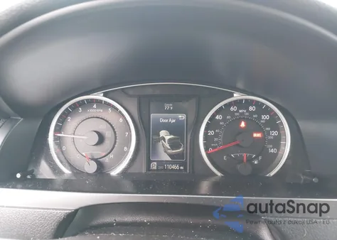 2017 Toyota Camry Le/Xle/Se/Xse z USA, uszkodzony, nr VIN 4T1BF1FK0HU272232